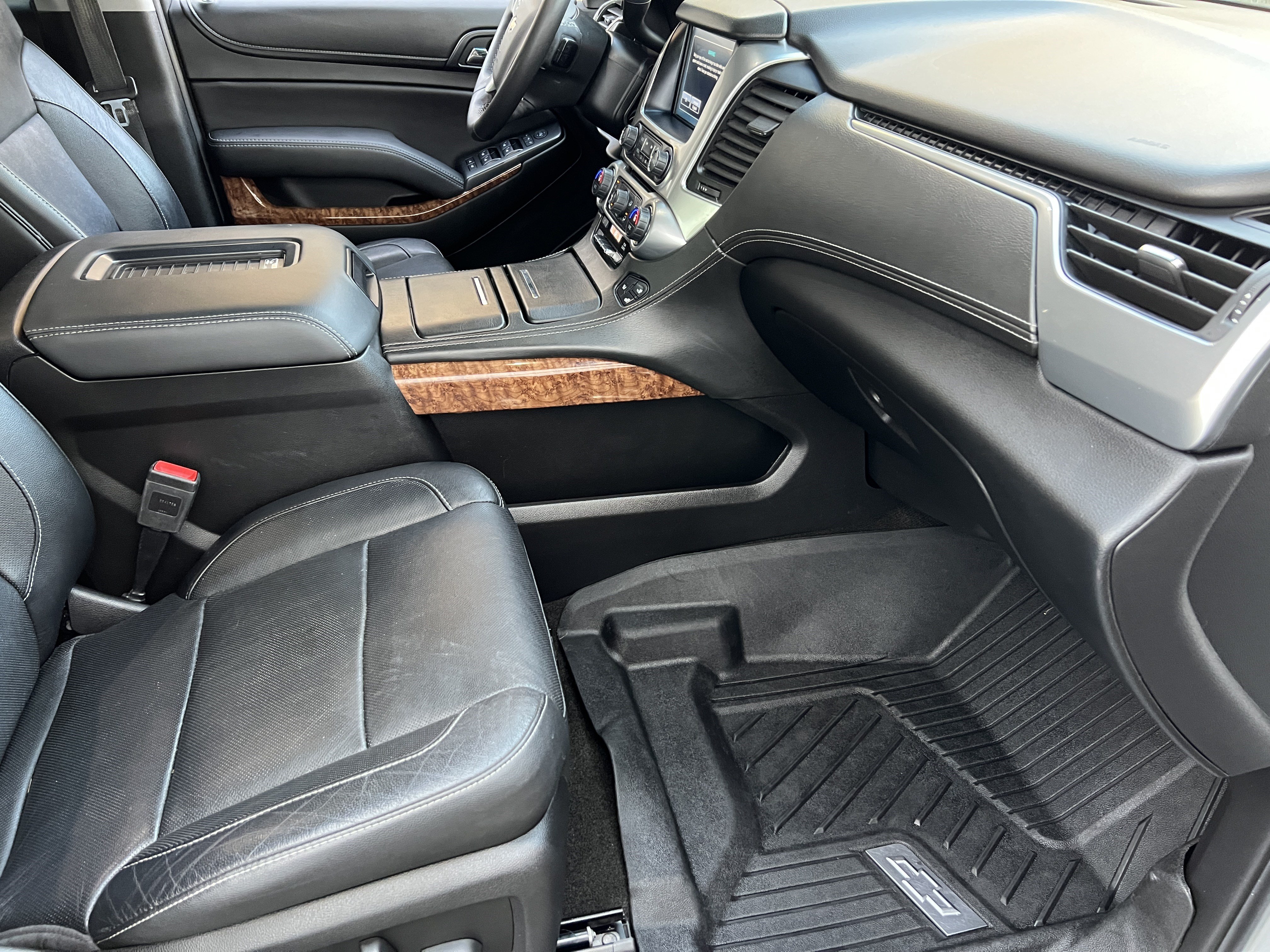 Used 2018 Chevrolet Tahoe Premier w/ RST Edition AWD/4WD image 26
