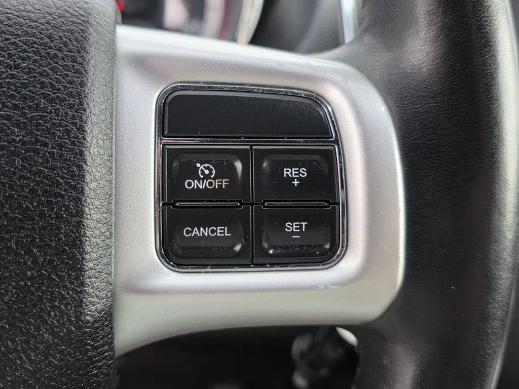 Used 2019 Dodge Grand Caravan GT image 25