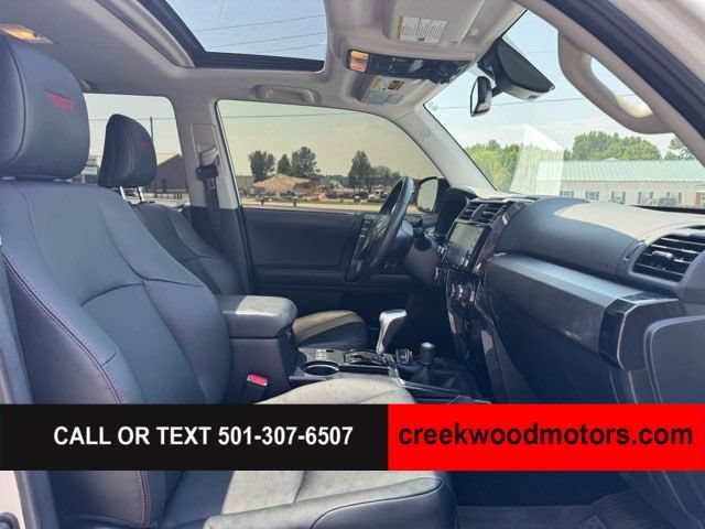 Used 2022 Toyota 4Runner TRD Off-Road Premium AWD/4WD image 11
