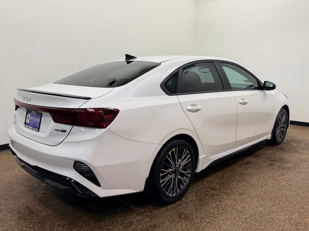 Used 2023 Kia Forte GT-Line w/ GT-Line Premium Package FWD image 6