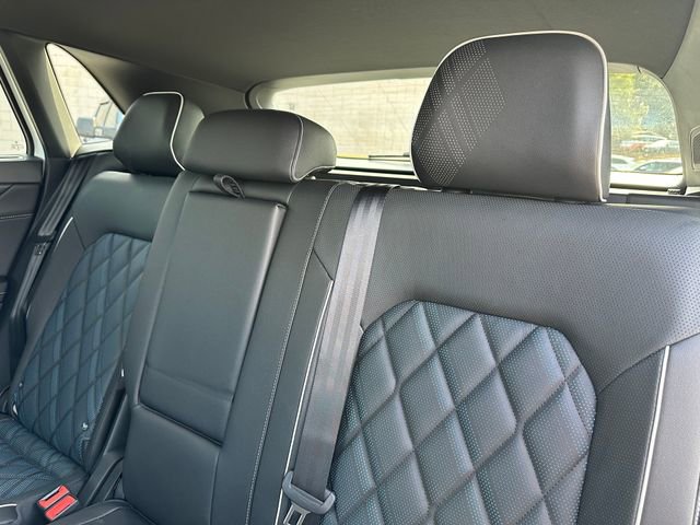 New 2026 Volkswagen Atlas Cross Sport SEL Premium R-Line image 23