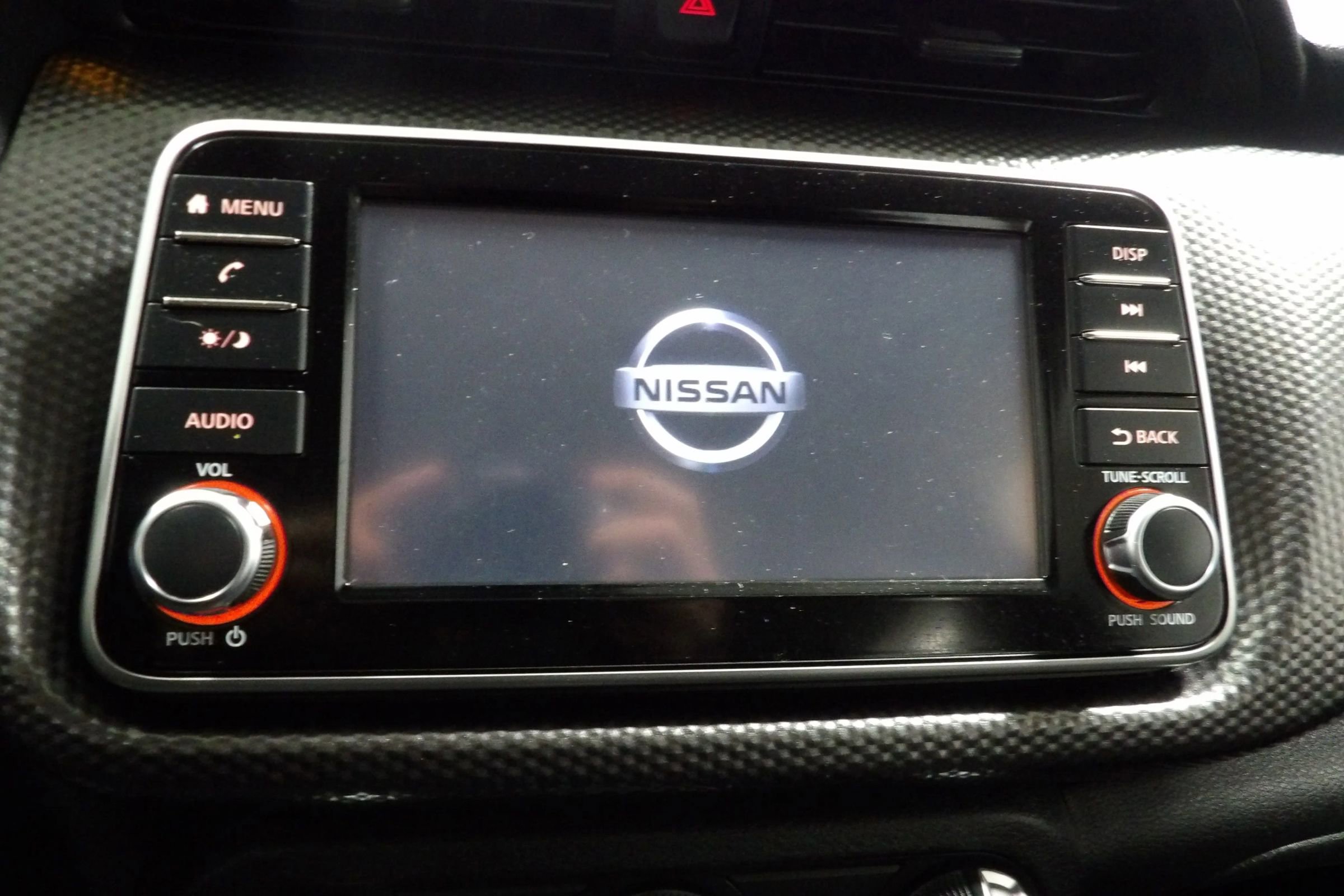 Used 2020 Nissan Kicks S image 11
