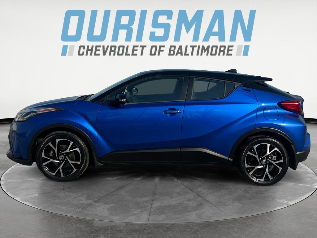 Used 2020 Toyota C-HR XLE FWD image 3