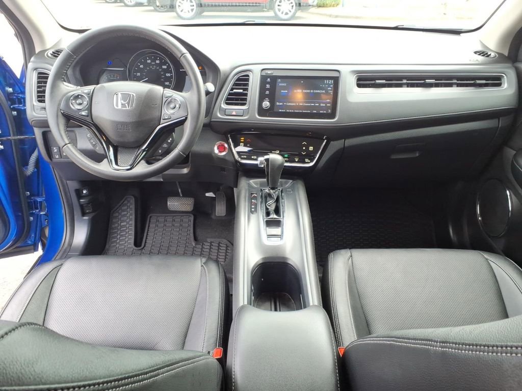 Used 2021 Honda HR-V EX-L image 7