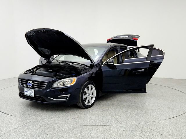 Used 2016 Volvo S60 T5 Premier w/ Convenience Package image 9