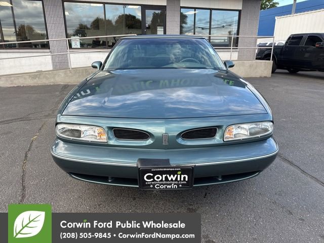 Used 1996 Oldsmobile 88 Royale LS image 2