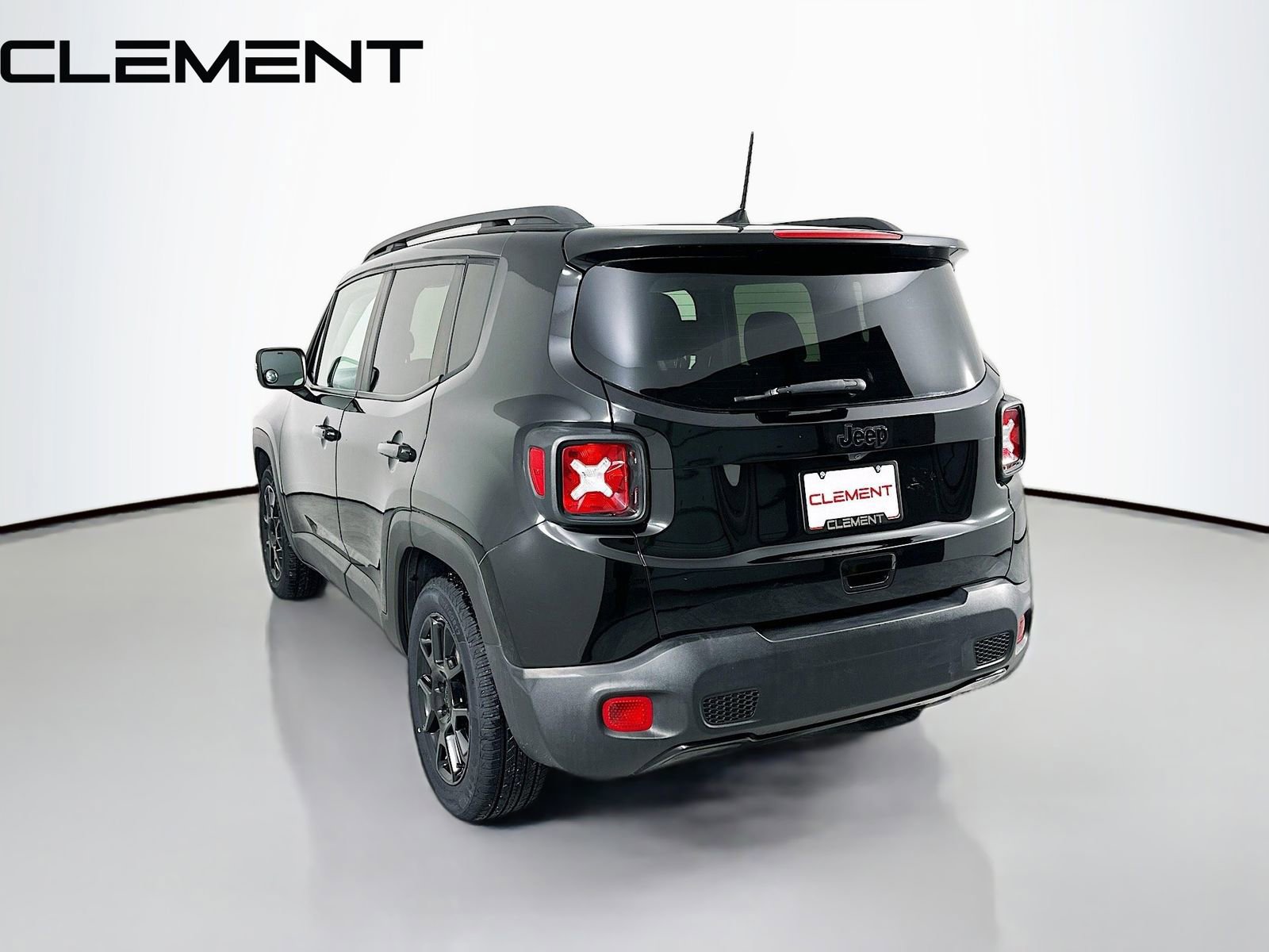 Used 2019 Jeep Renegade Altitude w/ Quick Order Package 2XM image 10