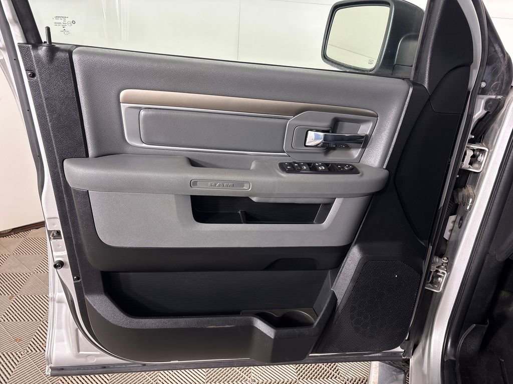 Used 2017 RAM 1500 Big Horn AWD/4WD image 22