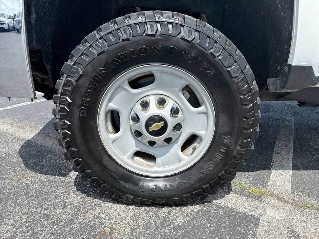 Used 2019 Chevrolet Silverado 2500 W/T w/ Snow Plow Prep Package AWD/4WD image 10