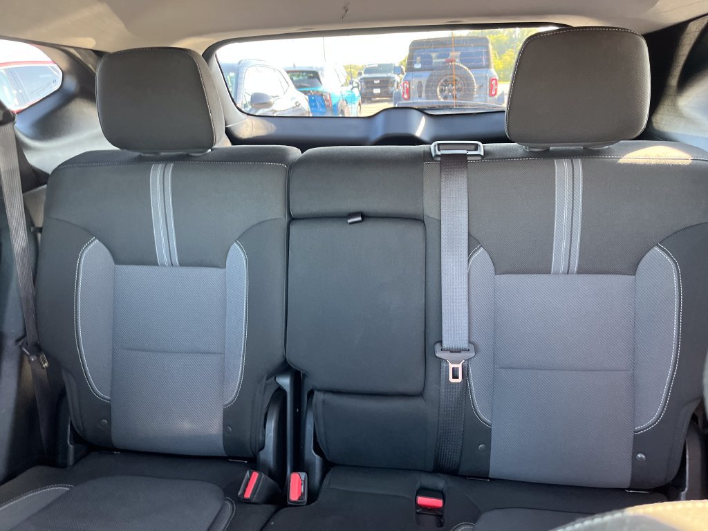 Used 2025 Chevrolet Blazer LT FWD image 13