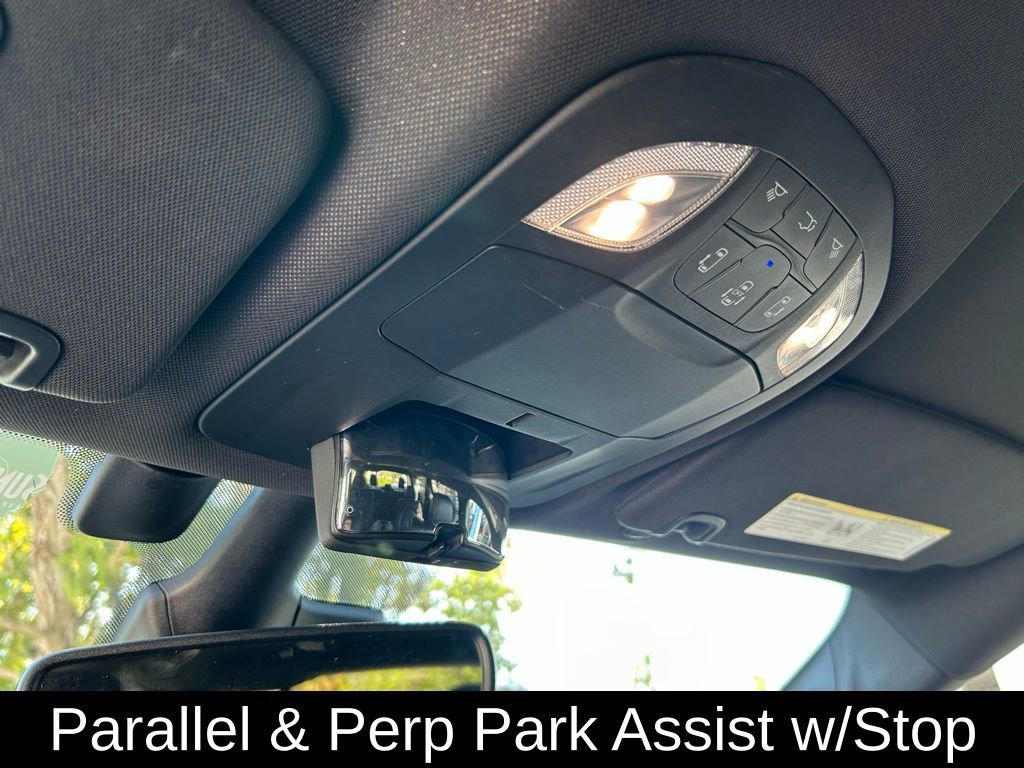 Used 2020 Chrysler Pacifica Touring-L Plus image 29