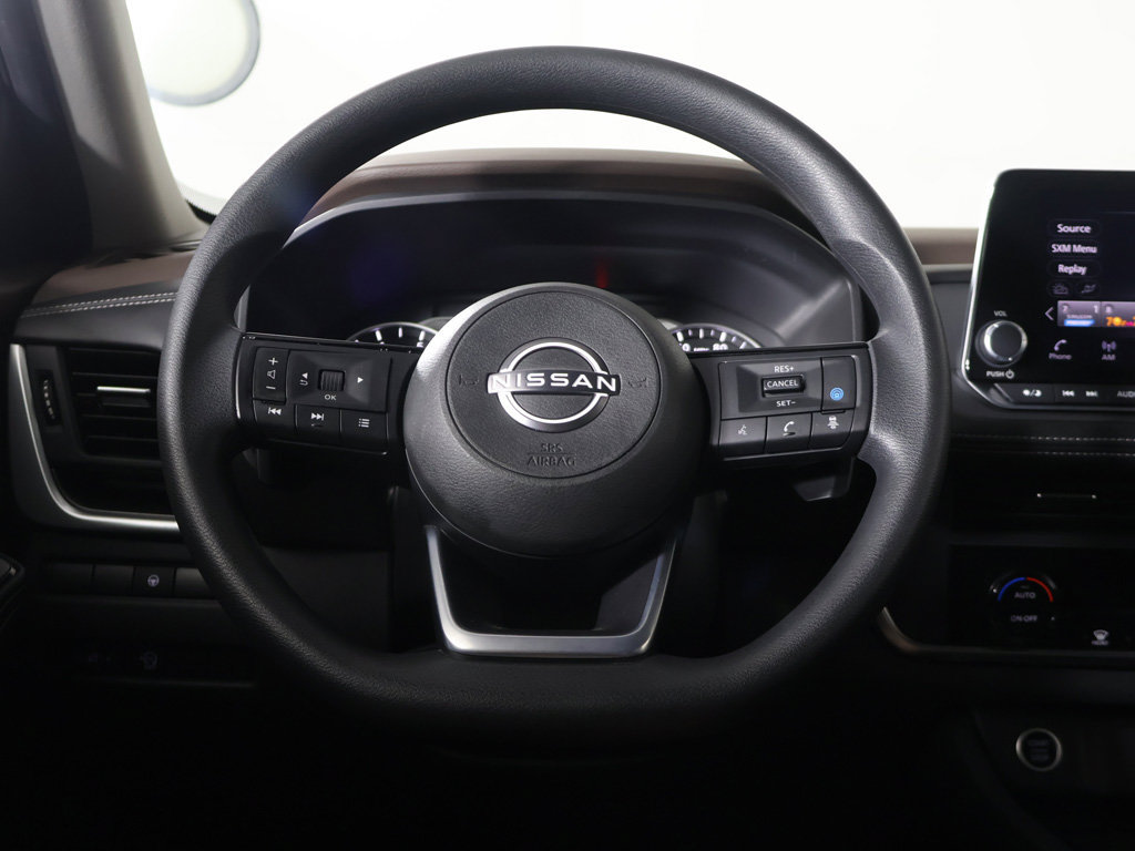 Used 2023 Nissan Rogue SV AWD/4WD image 32