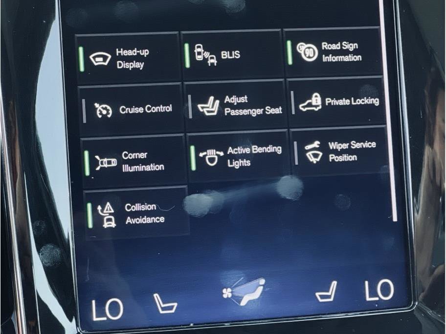 Used 2019 Volvo S60 T5 R-Design image 36