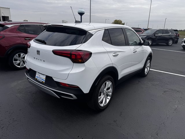 Used 2025 Buick Encore GX Preferred w/ Comfort Package image 2