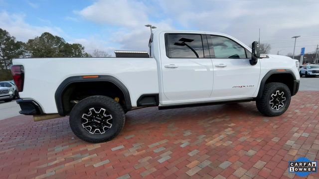 Used 2024 GMC Sierra 2500 AT4X image 2