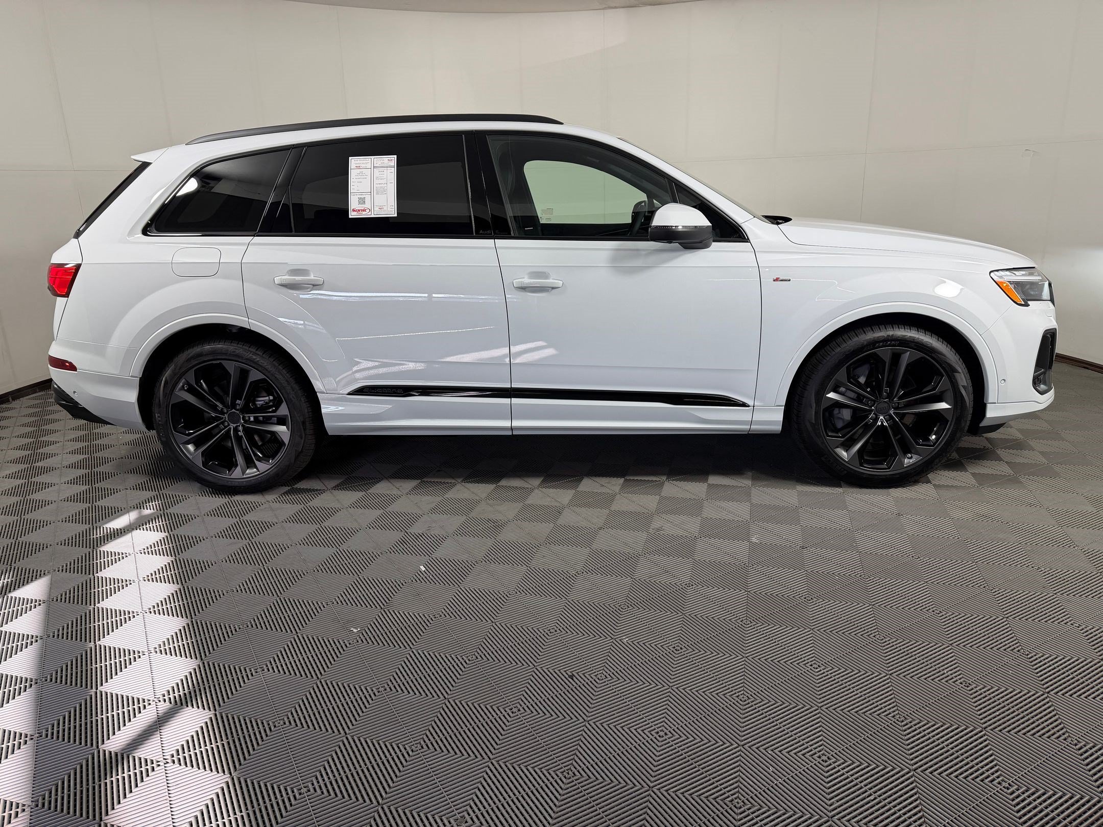 New 2026 Audi Q7 Premium Plus AWD/4WD image 8