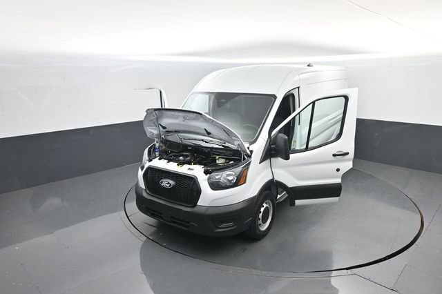 New 2026 Ford Transit 250 148 Medium Roof image 32