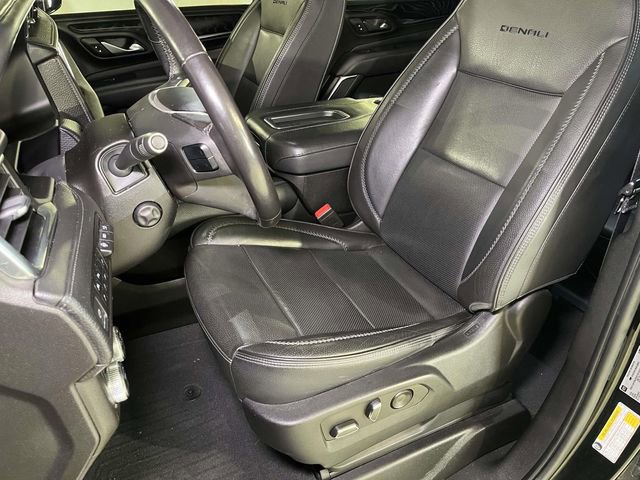 Used 2022 GMC Yukon XL Denali w/ Denali Ultimate Package AWD/4WD image 17