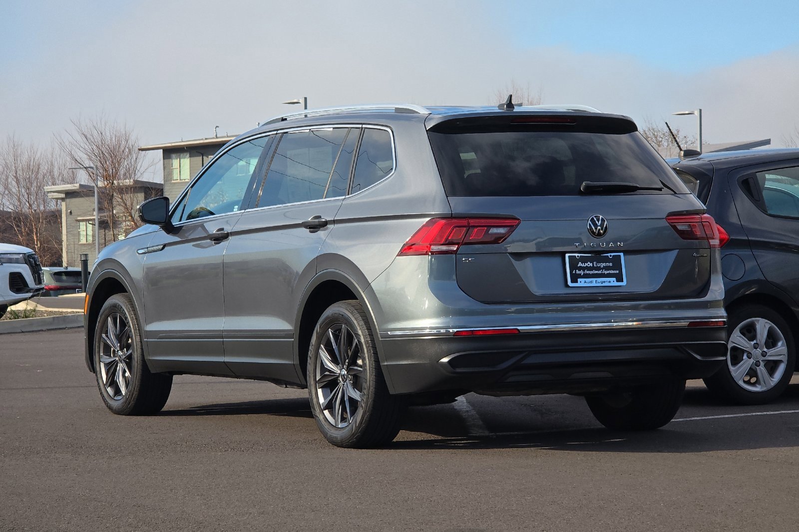 Used 2022 Volkswagen Tiguan SE image 5