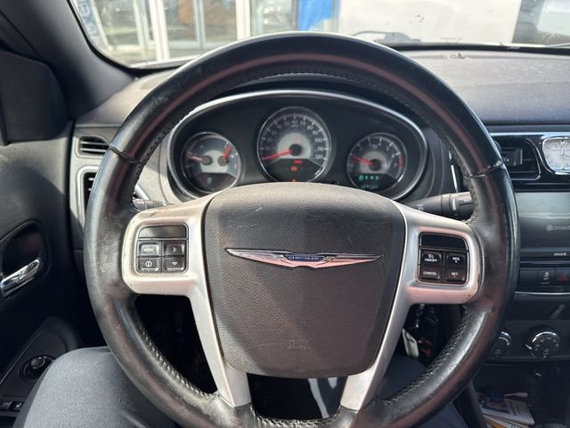 Used 2012 Chrysler 200 Touring image 10