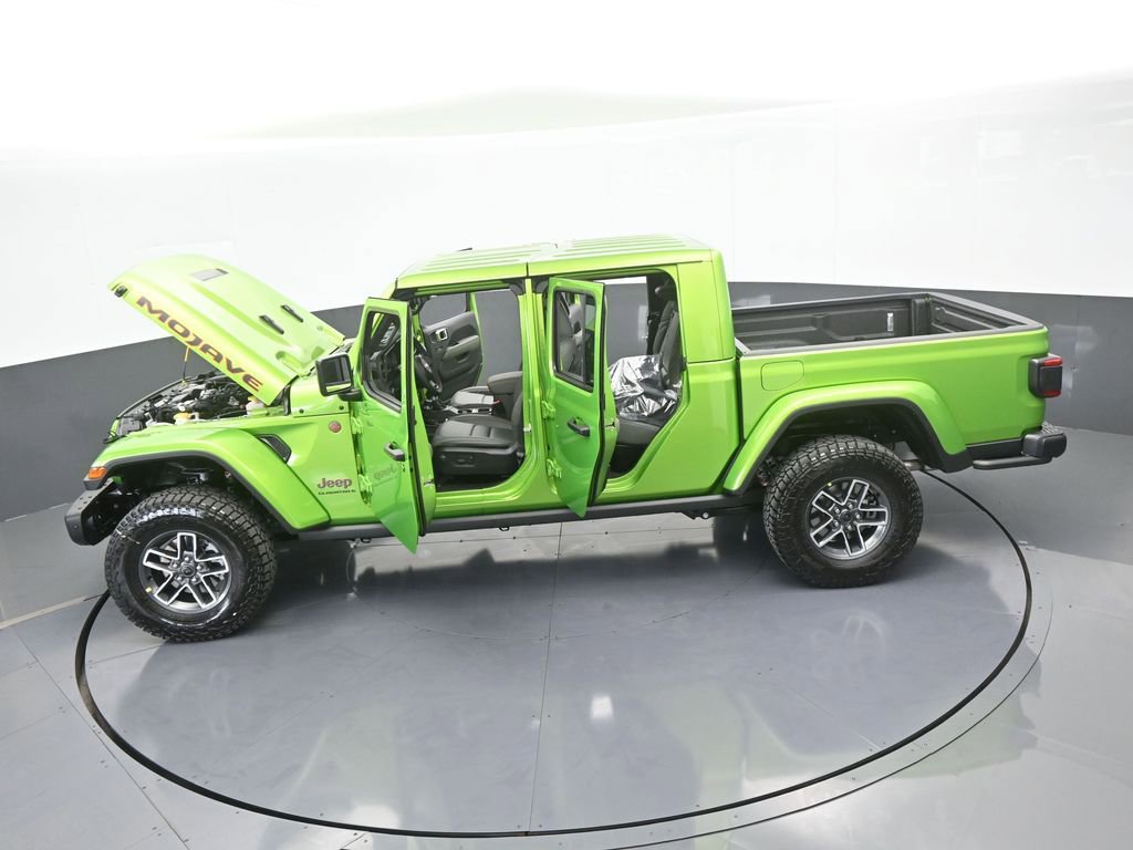 Used 2025 Jeep Gladiator Mojave image 65