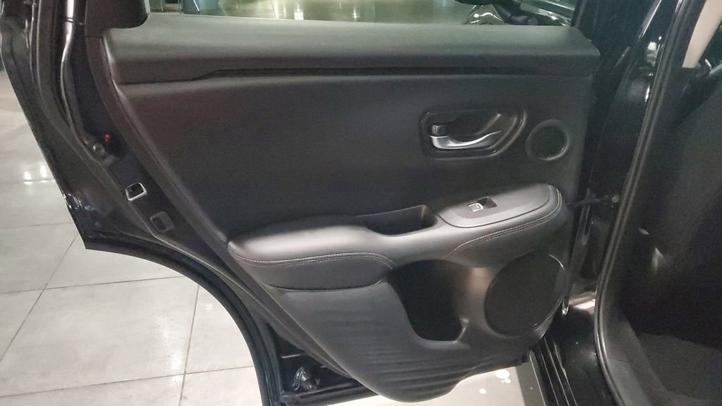 Used 2024 Honda HR-V EX-L image 15