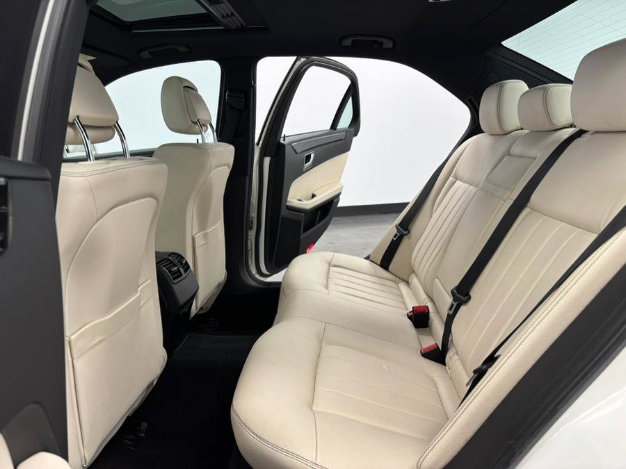 Used 2014 Mercedes-Benz E 350 4MATIC Sedan w/ Premium 1 Package image 34