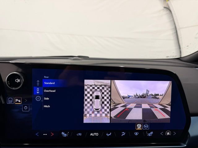 New 2026 Chevrolet Equinox EV LT AWD/4WD image 34
