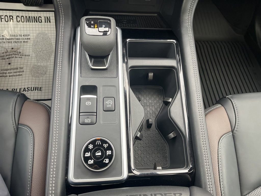 Used 2025 Nissan Pathfinder Platinum w/ Cargo Package image 73