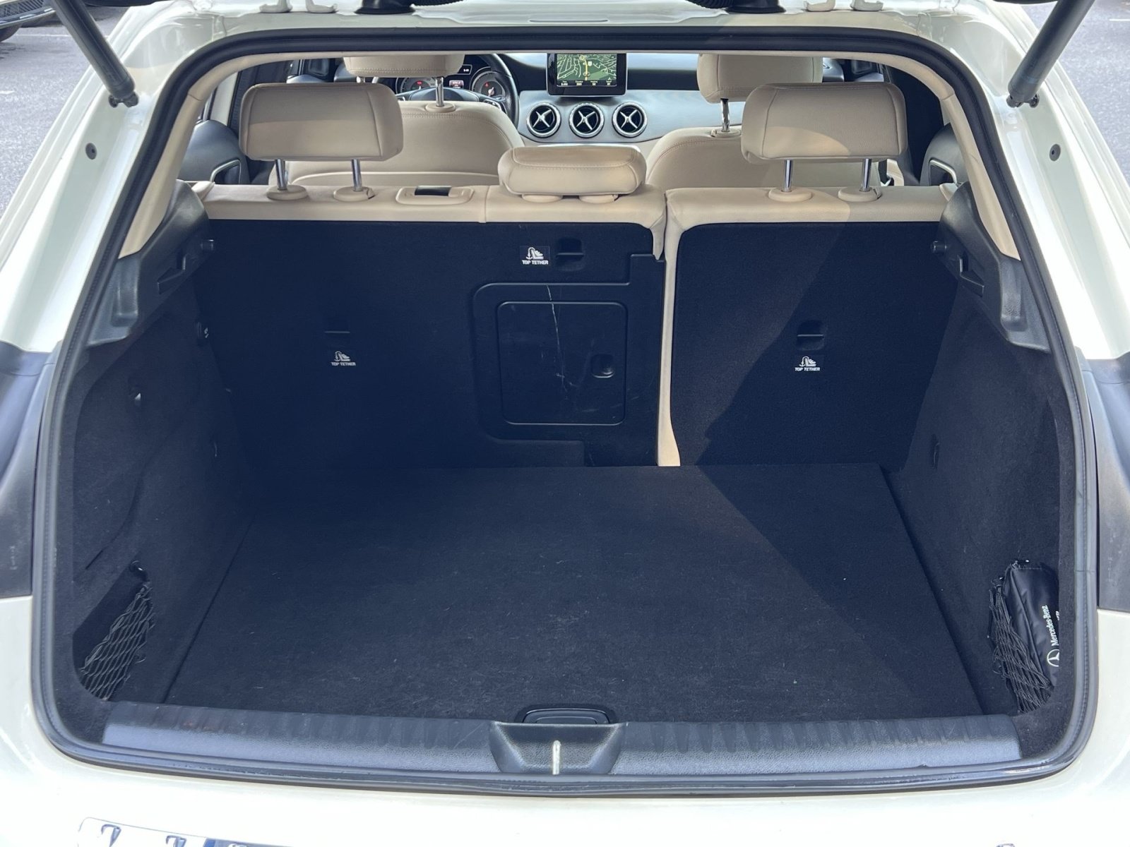 Used 2017 Mercedes-Benz GLA 250 4MATIC image 31