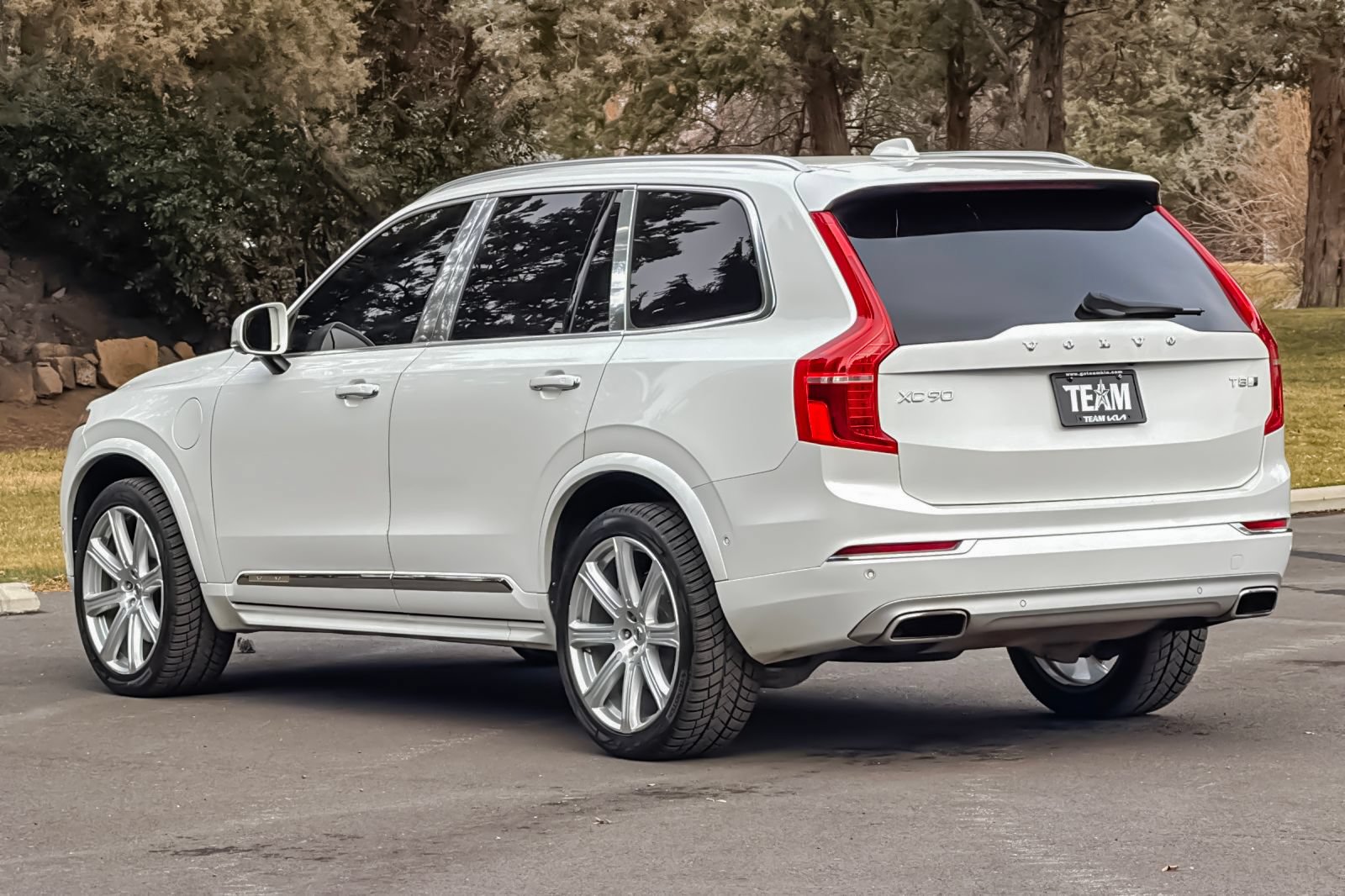 Used 2017 Volvo XC90 T8 Excellence AWD/4WD image 5