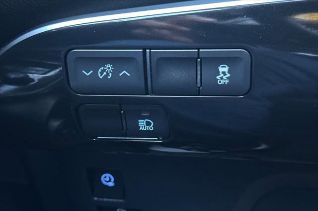 Certified 2019 Toyota Prius Prime Premium image 31
