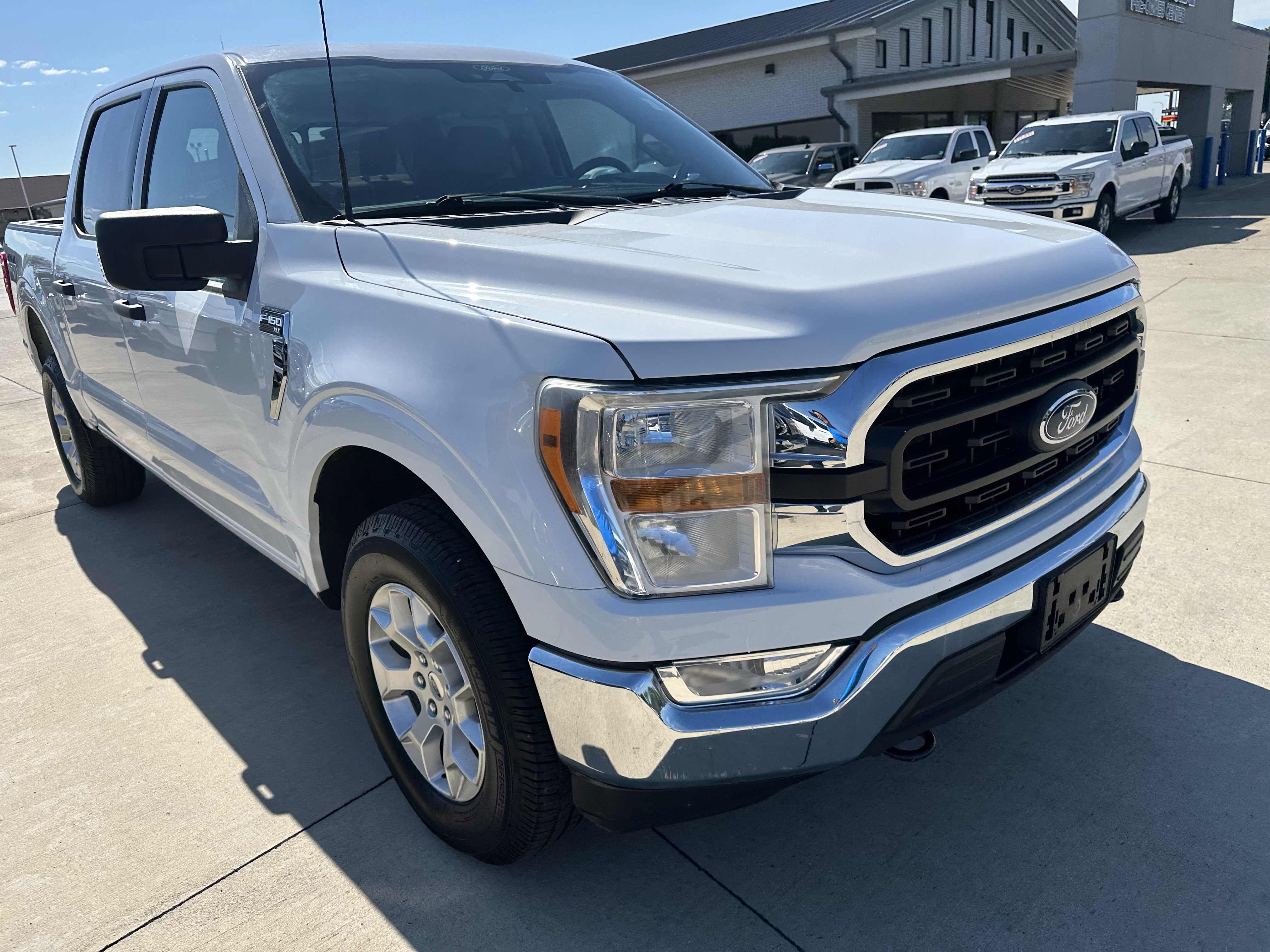 Used 2021 Ford F150 XLT w/ Equipment Group 301A Mid AWD/4WD image 3