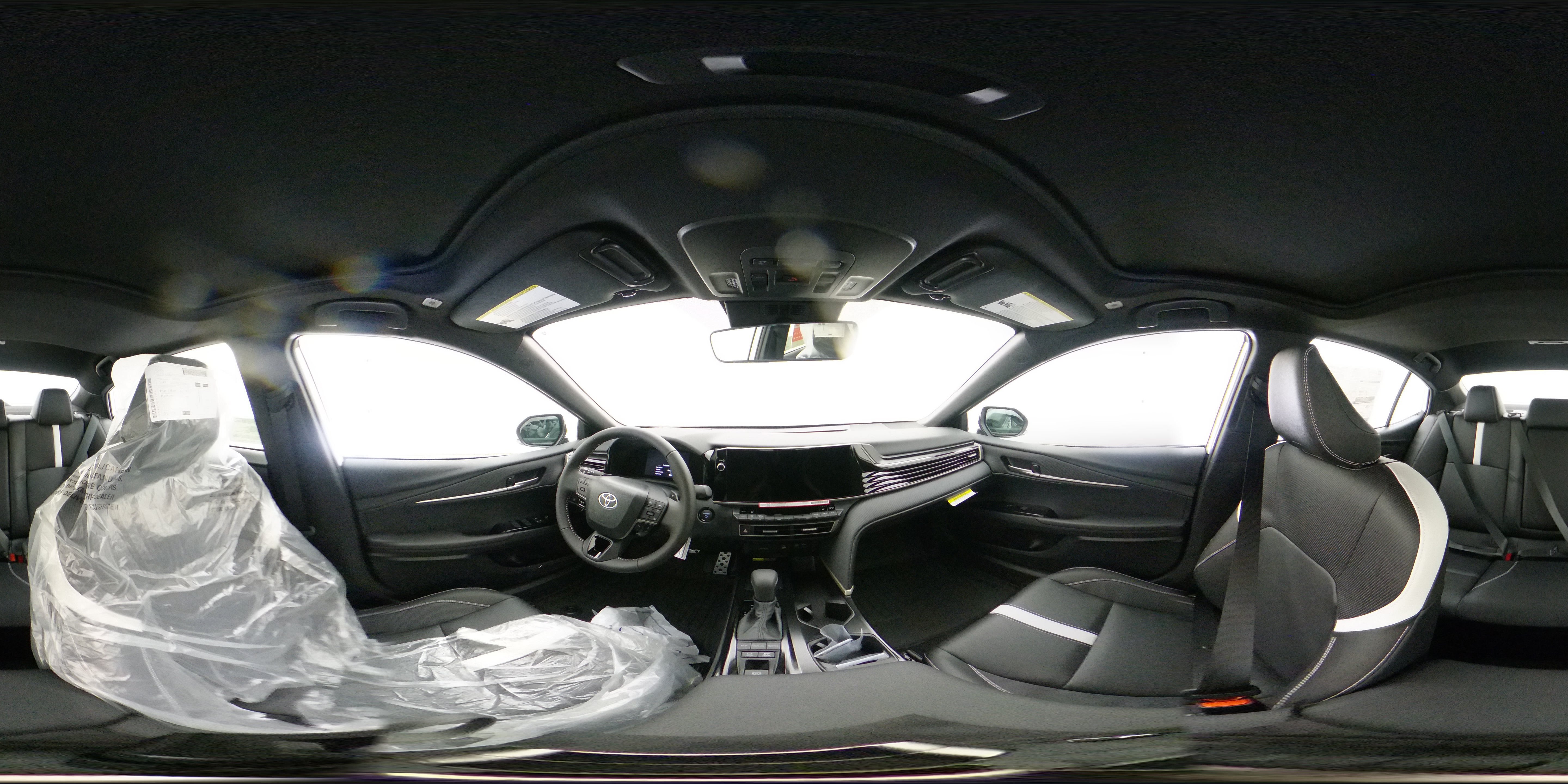 New 2026 Toyota Camry SE w/ Multimedia Upgrade Package FWD image 33