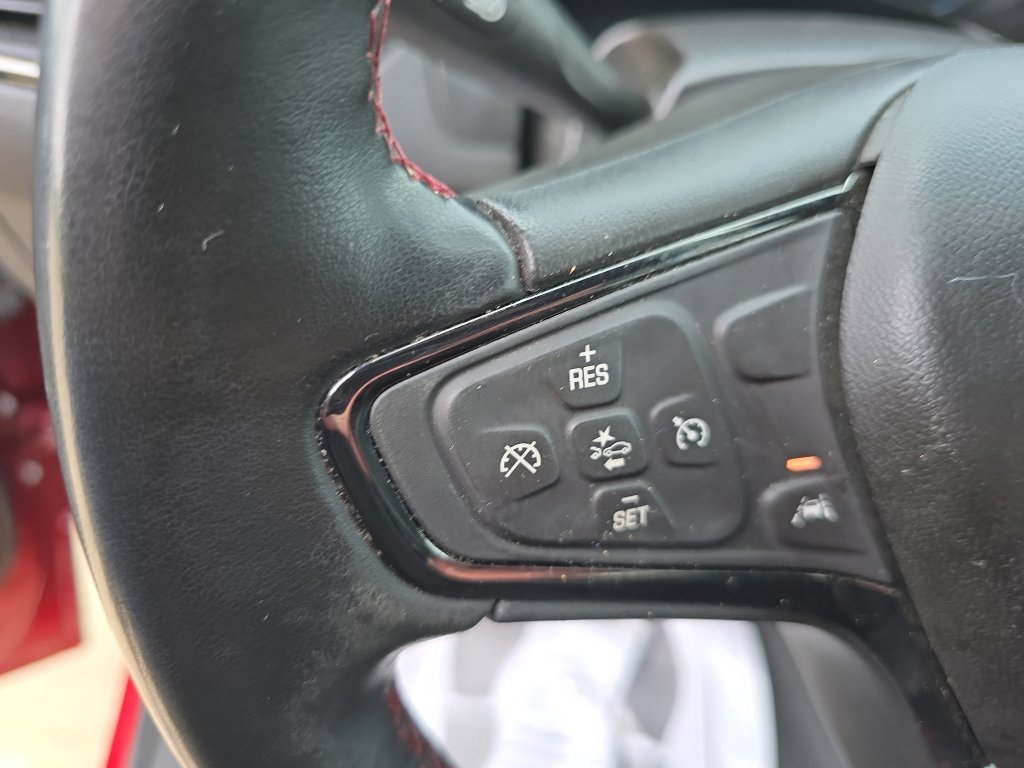 Used 2023 Chevrolet Equinox RS w/ LPO, Floor Liner Package FWD image 21