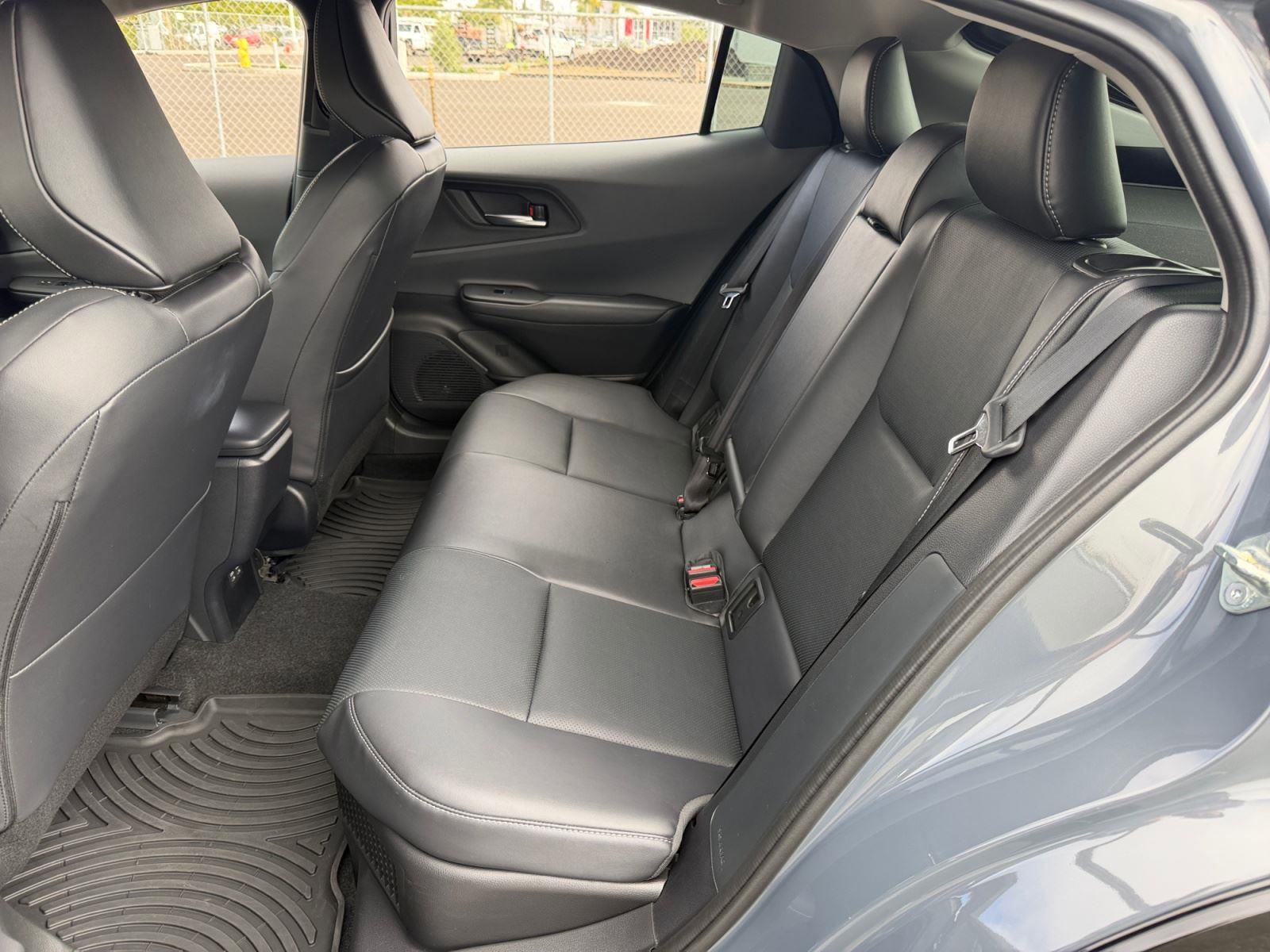 Used 2026 Toyota Prius XLE FWD image 17