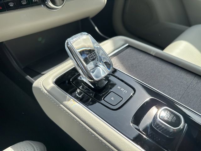 New 2026 Volvo XC90 B6 Ultra w/ Protection Package image 15
