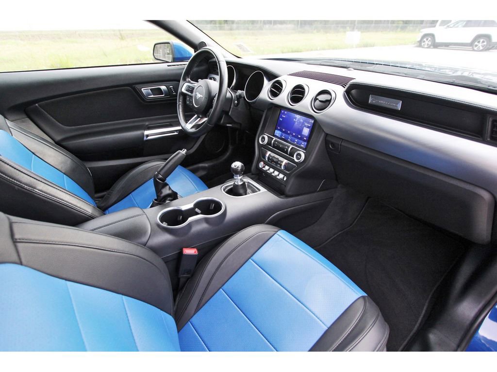 Used 2022 Ford Mustang GT w/ Equipment Group 301A RWD image 25