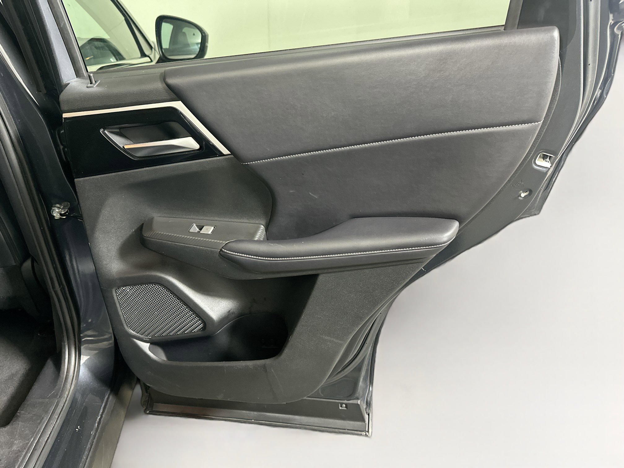 Used 2024 Mitsubishi Outlander SE FWD image 33