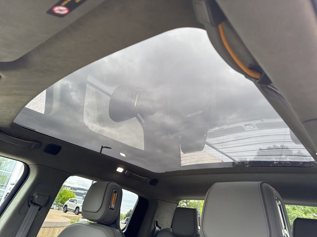 Used 2022 Rivian R1T Adventure AWD/4WD image 23