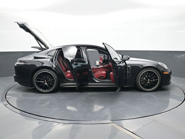 Certified 2023 Porsche Panamera 4 image 35