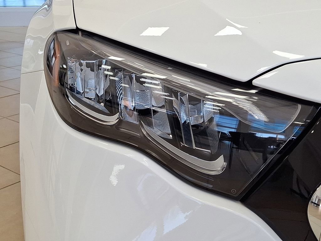 Used 2024 Mercedes-Benz E 350 4MATIC Sedan image 9