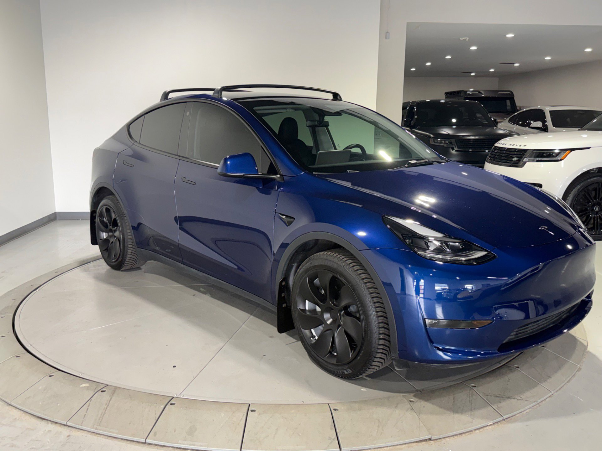 Used 2023 Tesla Model Y Long Range image 13