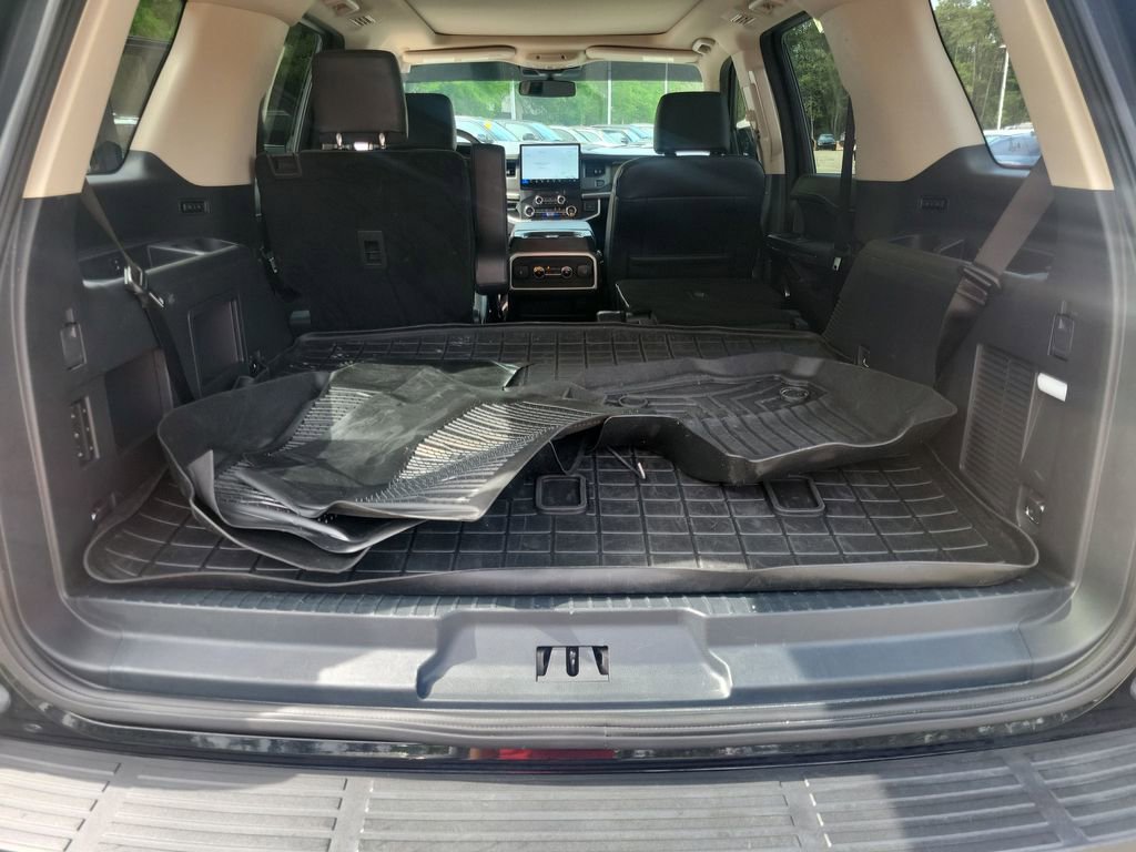 Used 2023 Ford Expedition XLT RWD image 29