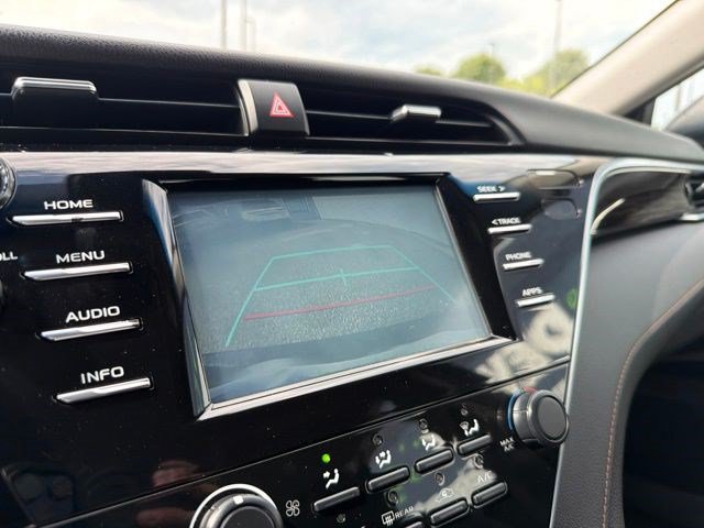 Used 2018 Toyota Camry LE FWD image 27