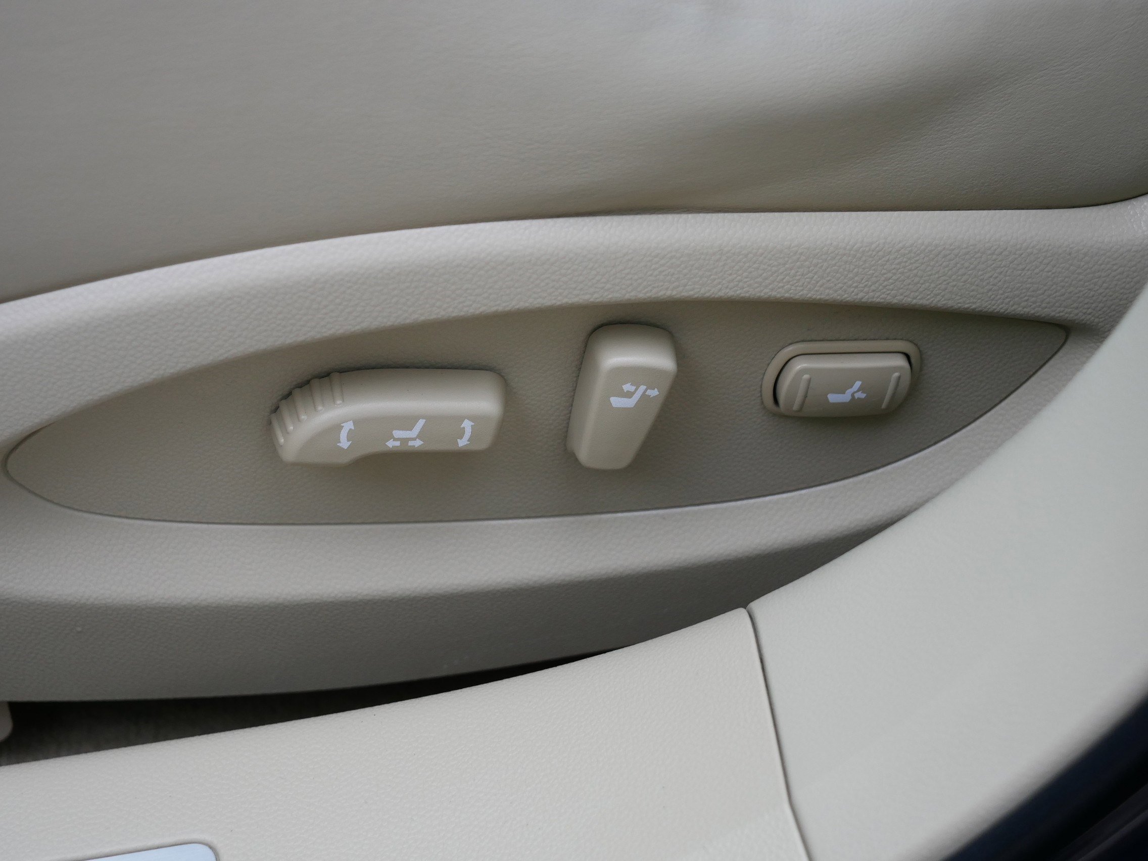 Used 2009 INFINITI FX35 AWD w/ Deluxe Touring Pkg image 20