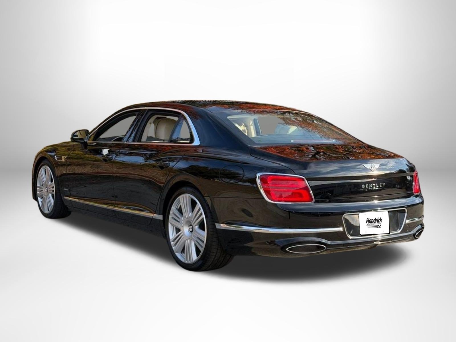 New 2026 Bentley Flying Spur Plug-In Hybrid AWD/4WD image 3