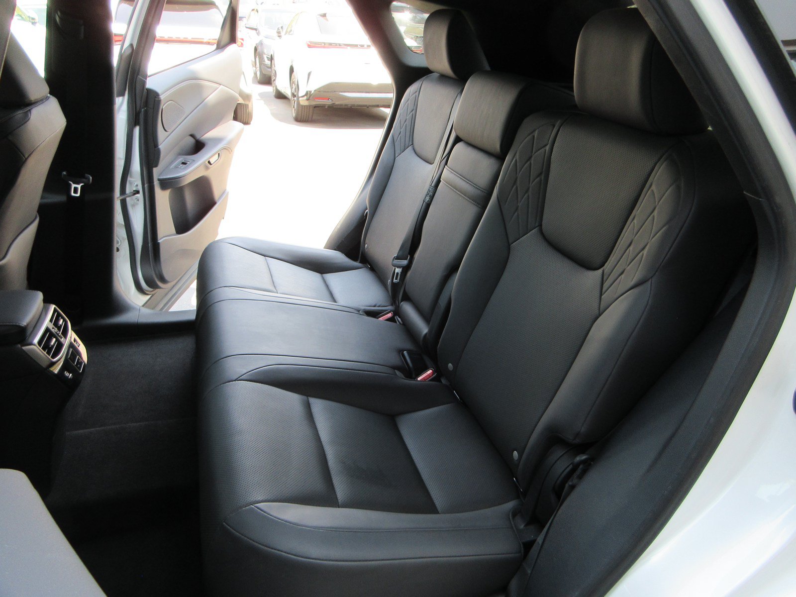 Used 2023 Lexus RX 350 Premium w/ Cold Area Package AWD/4WD image 21