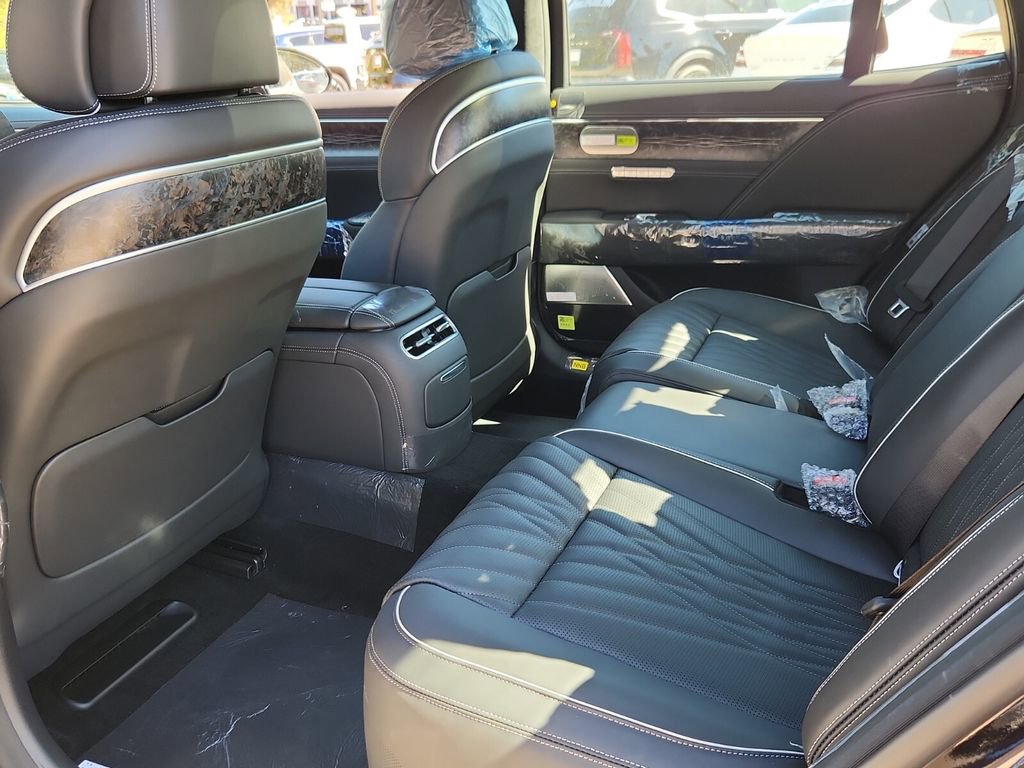 New 2026 Genesis G90 3.5T image 7
