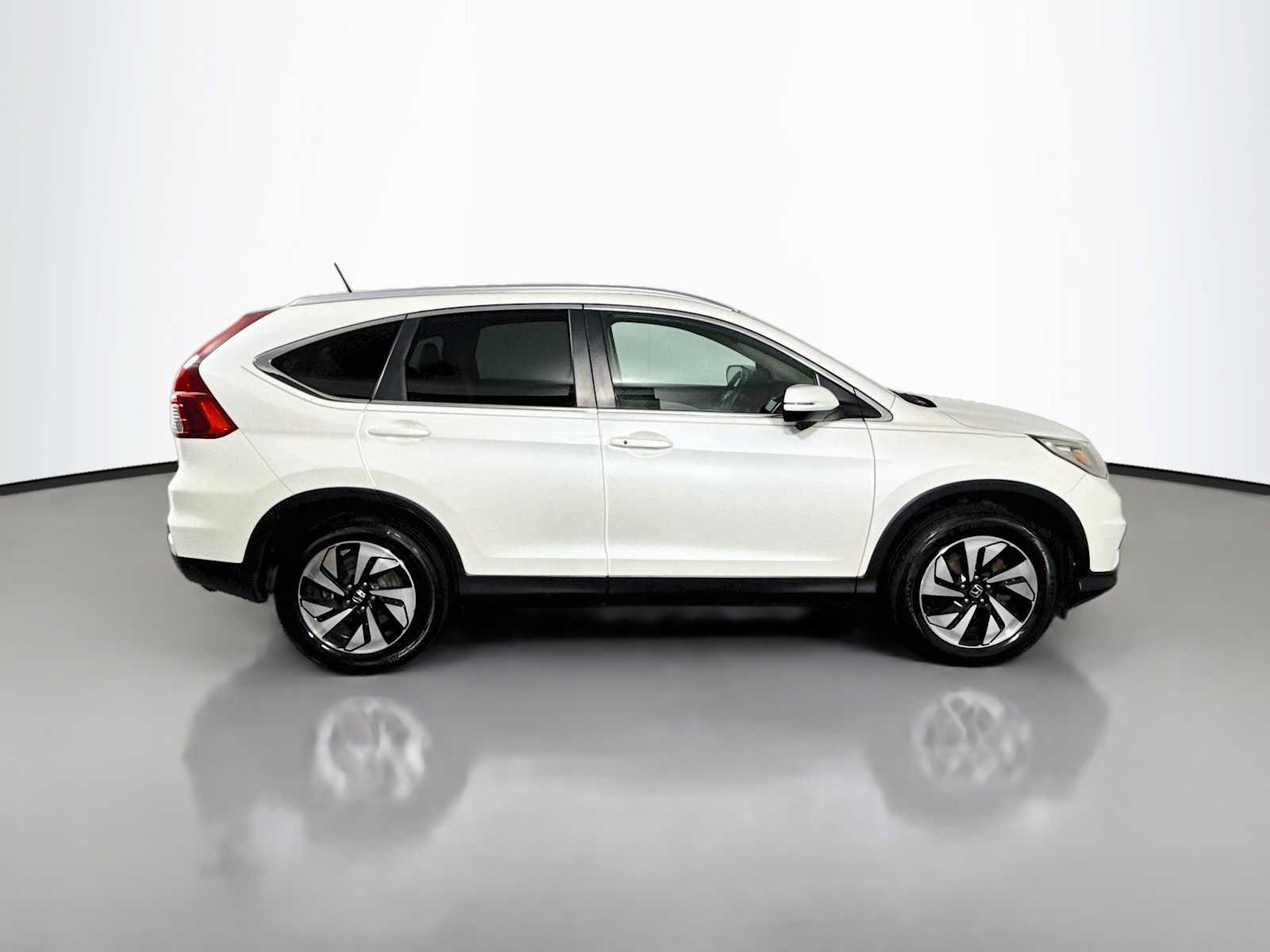 Used 2015 Honda CR-V Touring image 8